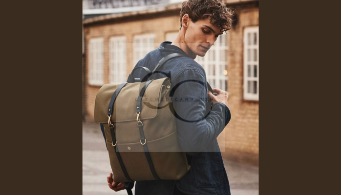 Read more about the article Trendy Leather Backpacks: The Perfect Accessory for Modern Men